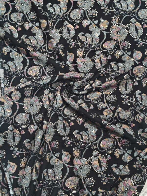 black and cream desgining (44inches)